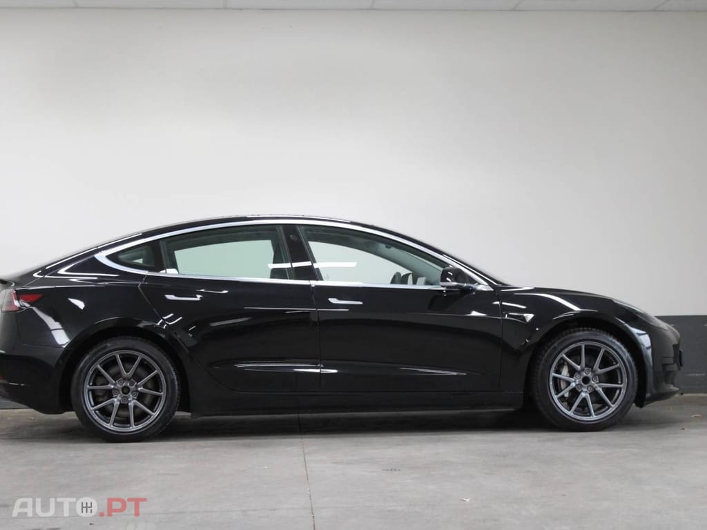 Tesla Model 3 Standard Range Plus