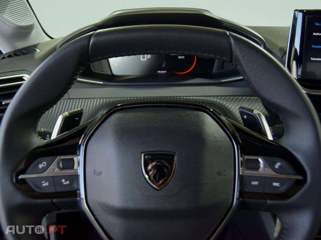 Peugeot 208 1.2 Hybrid Allure e-DCS6