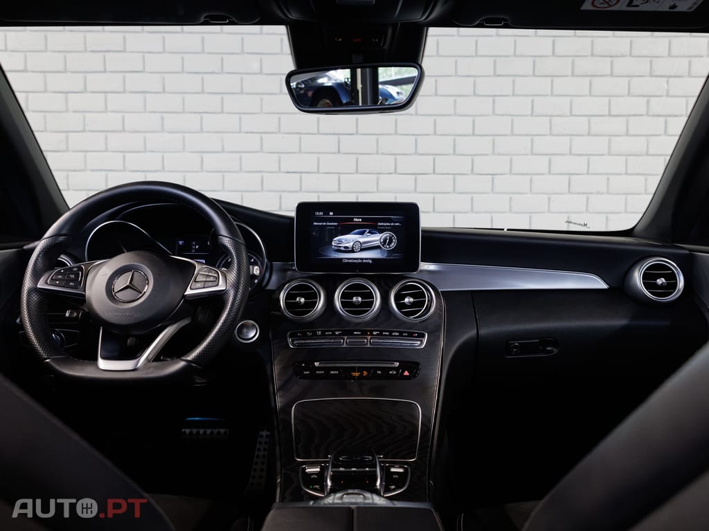 Mercedes-Benz C 220 d 9G-TRONIC AMG Line