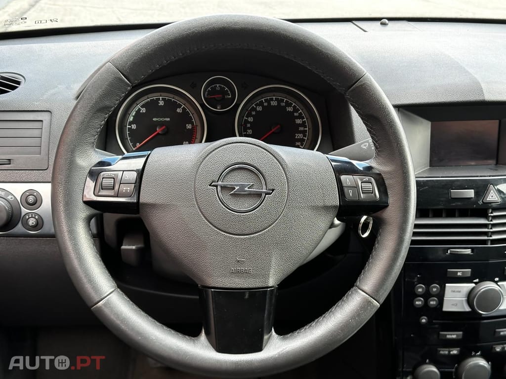 Opel Astra 1.7 CDTi Cosmo ecoFLEX