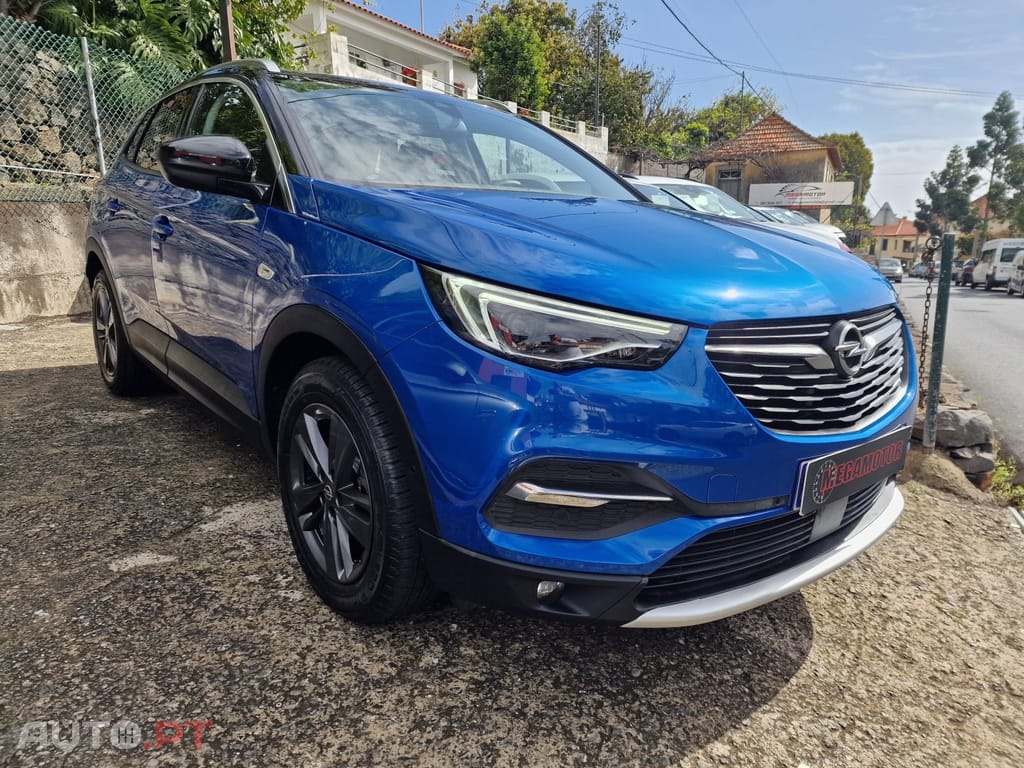 Opel Grandland (X) 1.2 S&S Business Edition
