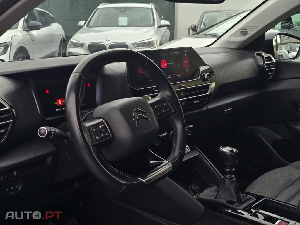 Citroen C4 1.2 PureTech Shine Pack EAT8