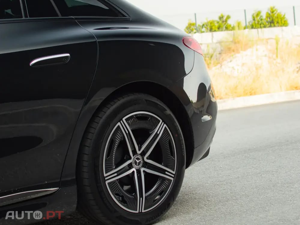 Mercedes-Benz EQE 350