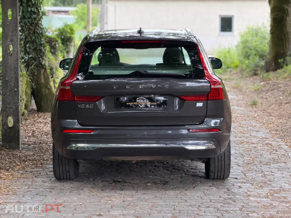 Volvo XC60 2.0 T6 PHEV Inscription Expression AWD