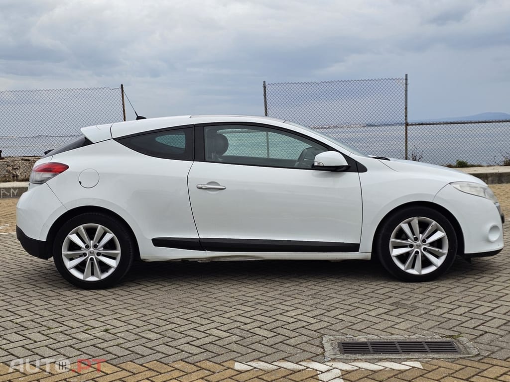 Renault Mégane Coupe 1.5 dCi Dynamique