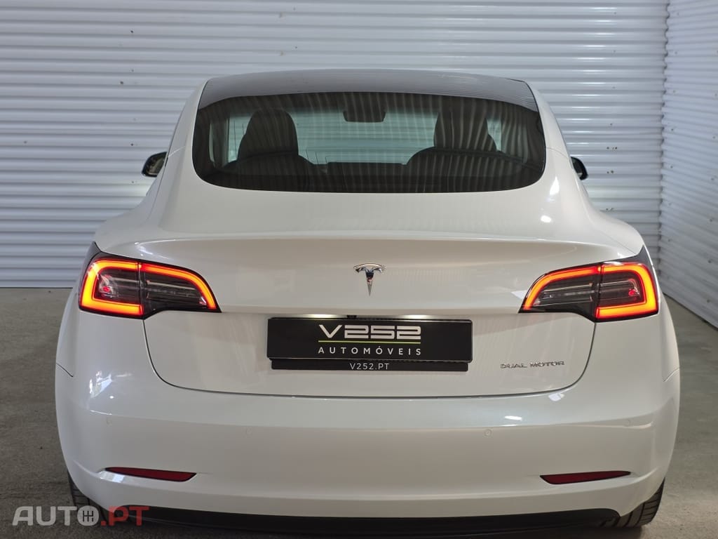 Tesla Model 3 Long Range Tração Integral