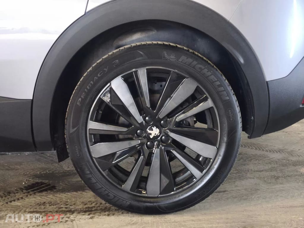 Peugeot 3008 PureTech 130 Stop & Start GPF EAT8 GT