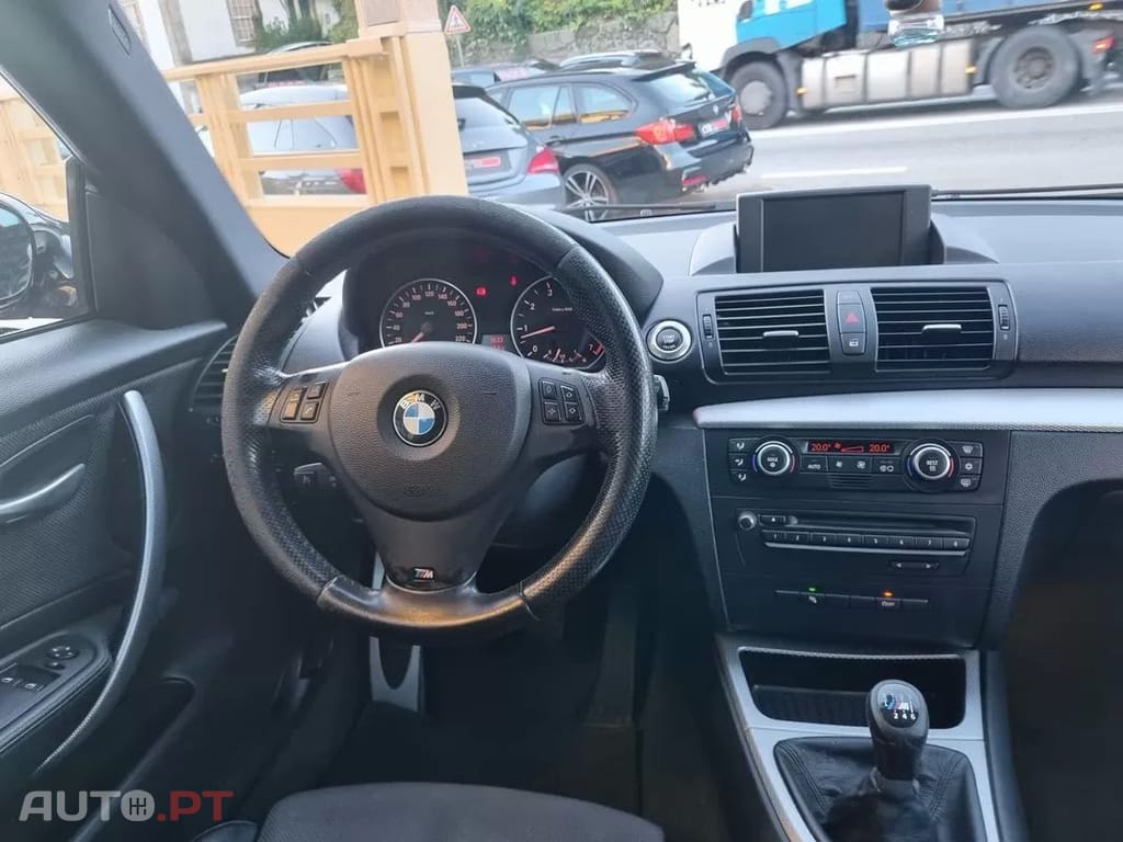 BMW 118 i