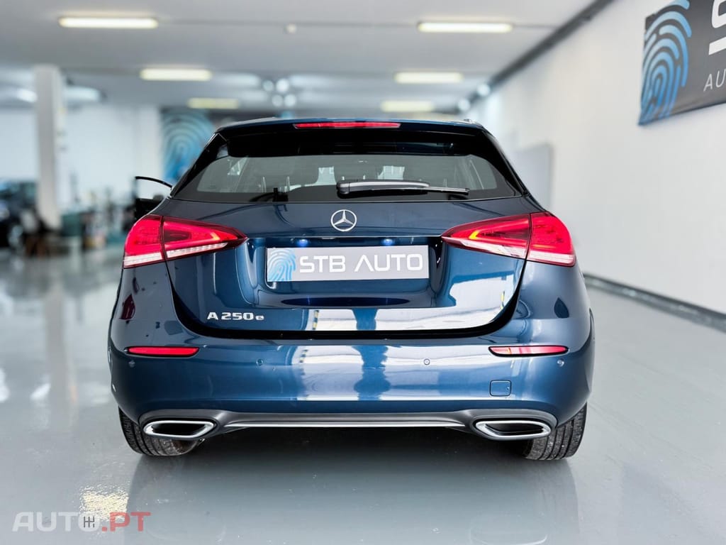 Mercedes-Benz A 250 e Style Plus