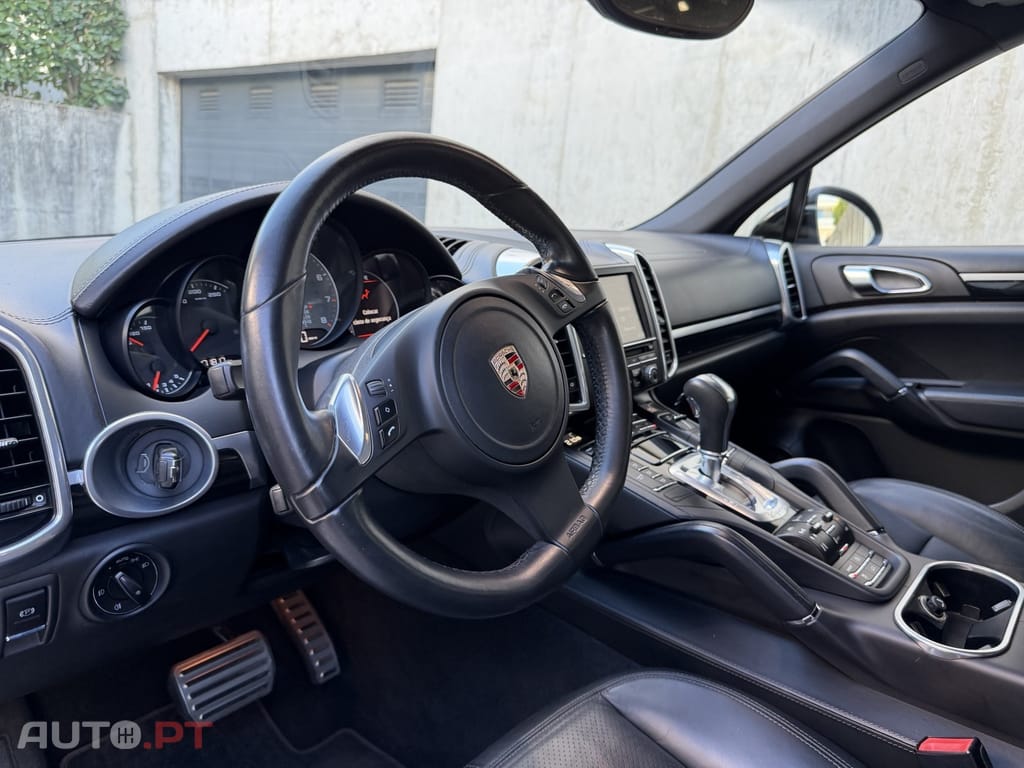 Porsche Cayenne S