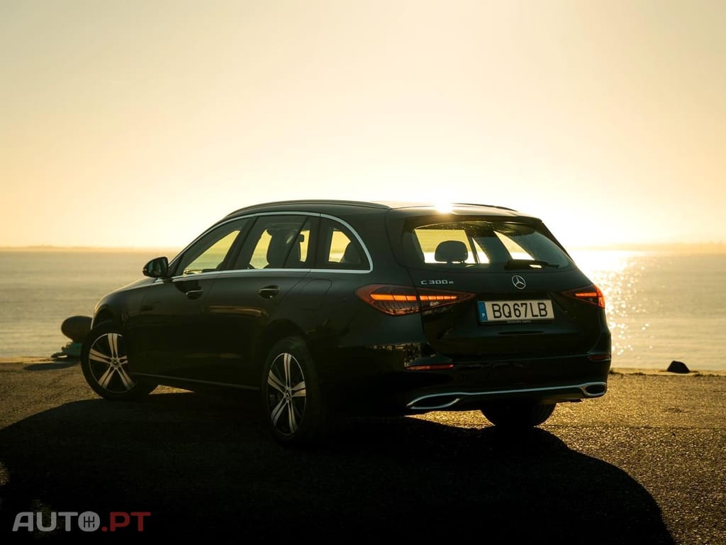 Mercedes-Benz C 300 e Avantgarde