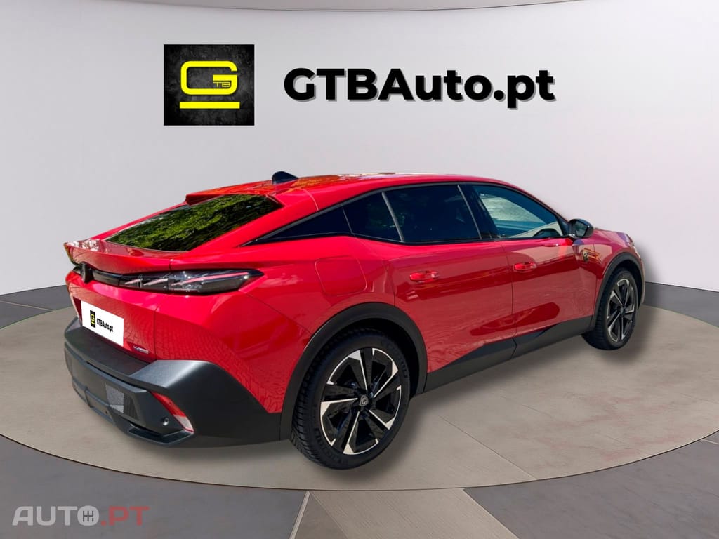 Peugeot 408 I.V.A DEDUTIVEL Hybrid 225 GT 