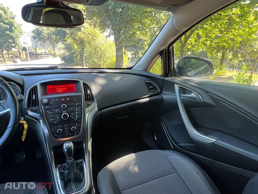 Opel Astra 1.7 CDTi Enjoy