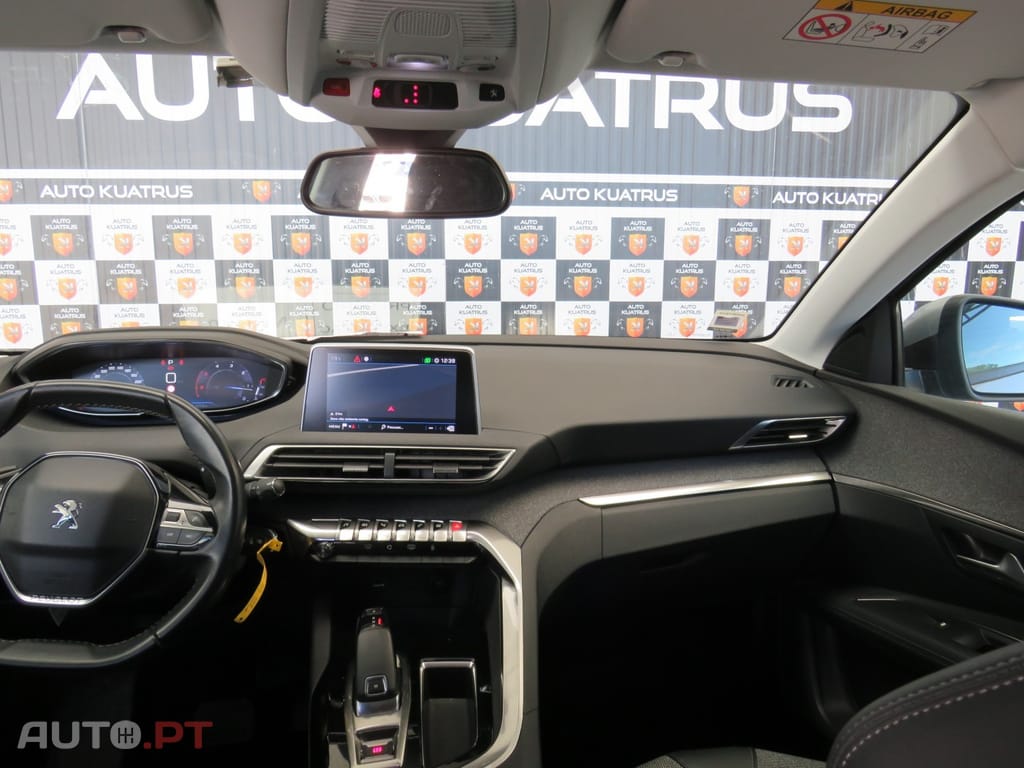 Peugeot 3008 1.5 BlueHDi Allure EAT8
