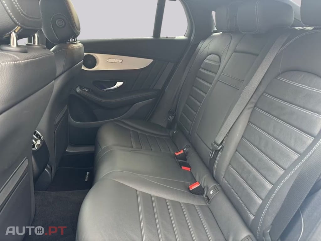Mercedes-Benz GLC 300 de 4M Coupe AMG I.V.A DEDUTIVEL