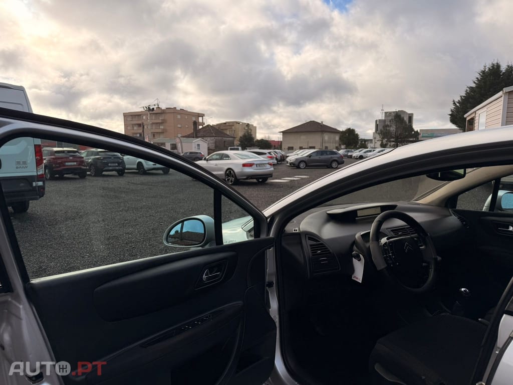 Citroen C4 1.4 16V VTR Pack