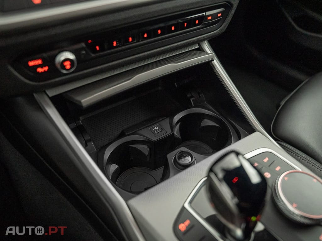 BMW 320 e Corporate Edition Auto