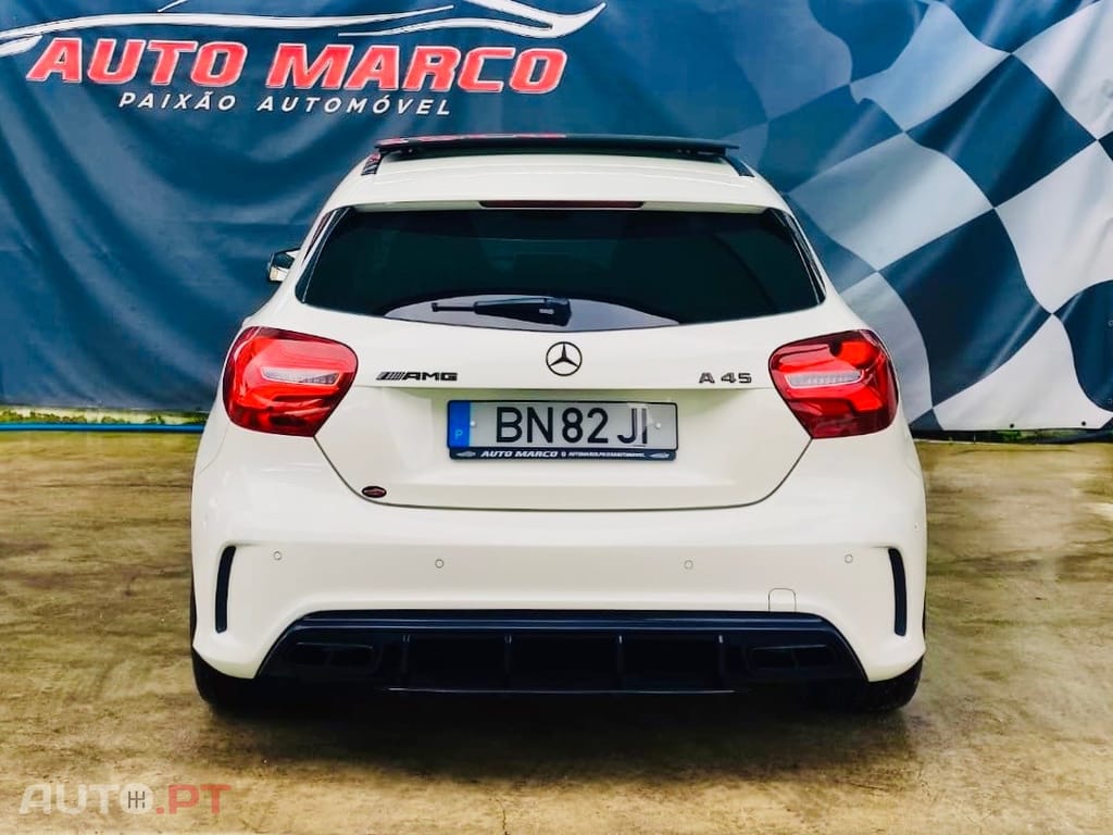 Mercedes-Benz A 45 AMG AMG 4Matic Speedshift 7G-DCT