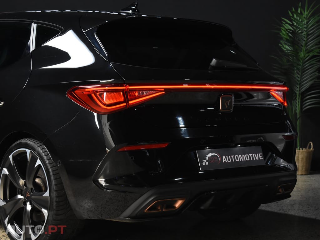 Cupra Leon 1.4 e-Hybrid VZ DSG
