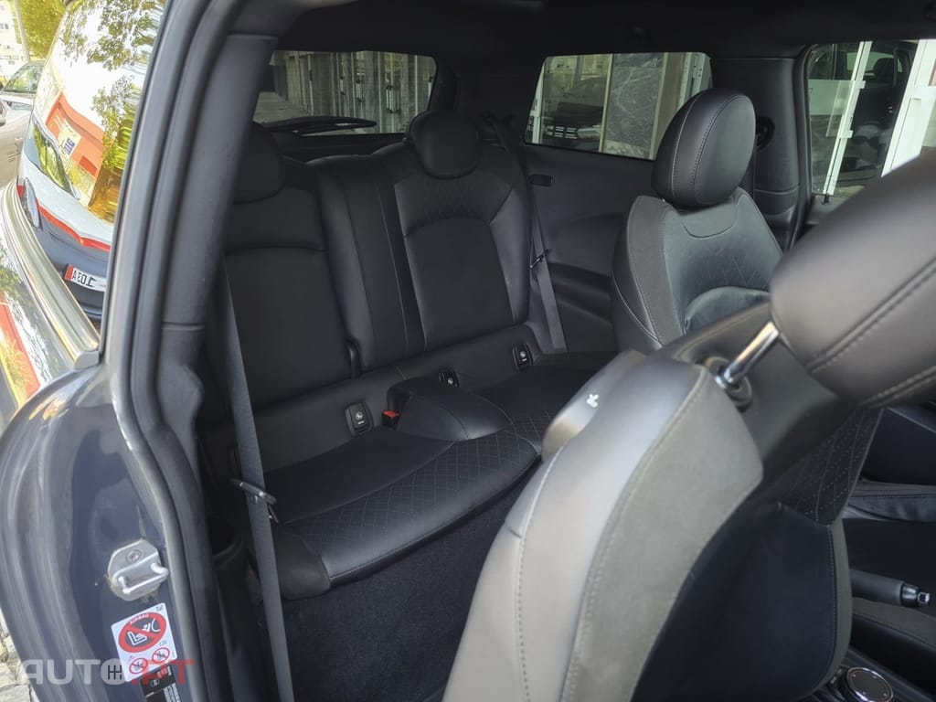 MINI Cooper Cooper SD