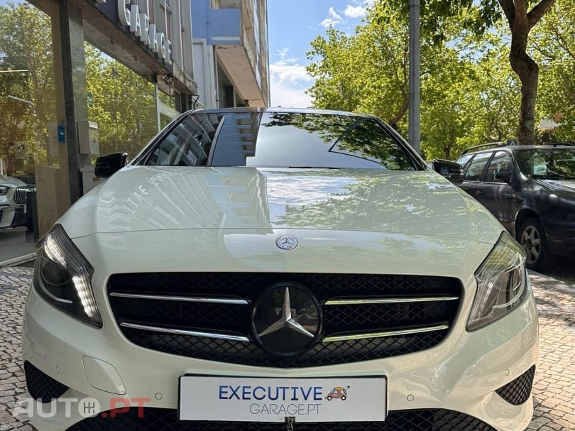 Mercedes-Benz A 180 7G-DCT Urban
