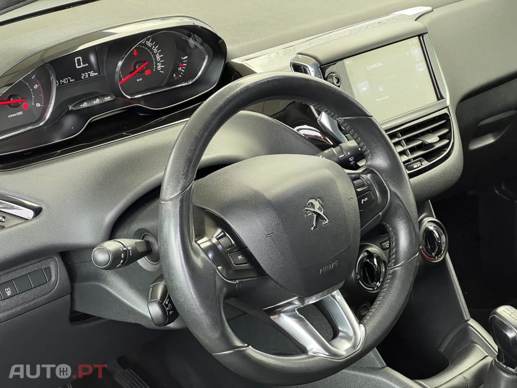 Peugeot 208 1.4 HDi Active