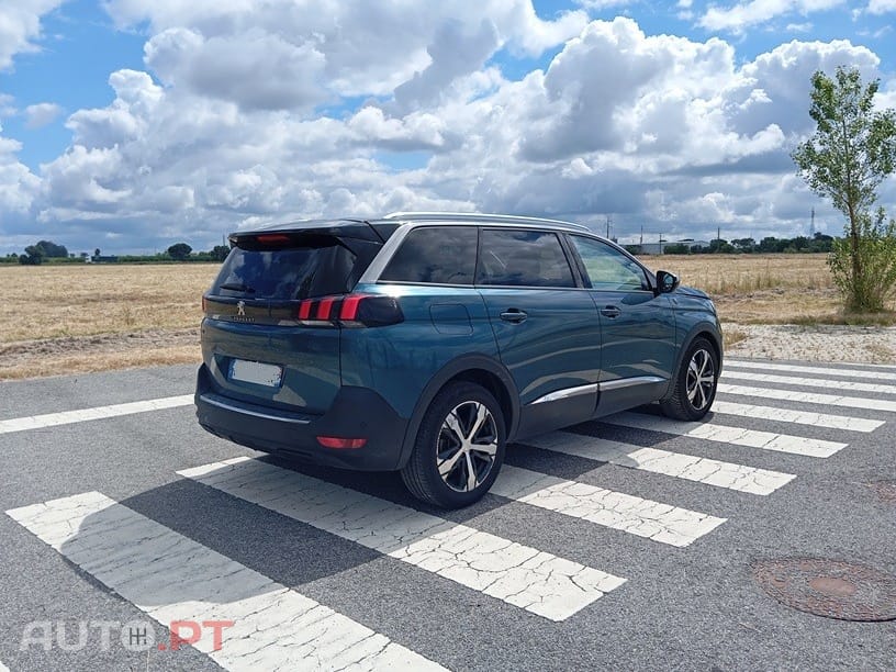 Peugeot 5008 CROSSWAY 130 CV START & STOP GRIP CONTROL
