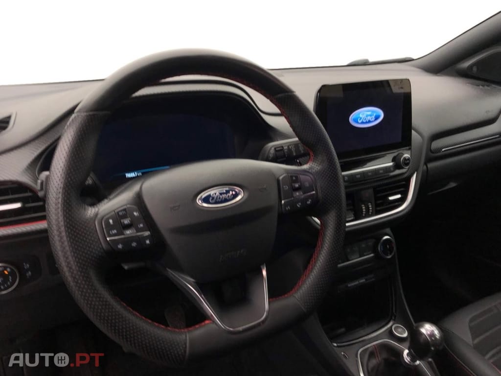 Ford Puma 1.0 EcoBoost mHEV ST-Line
