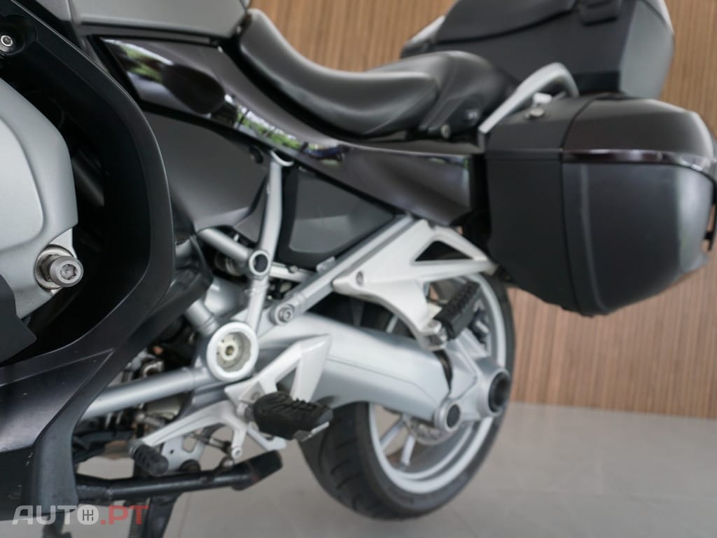 BMW R RT