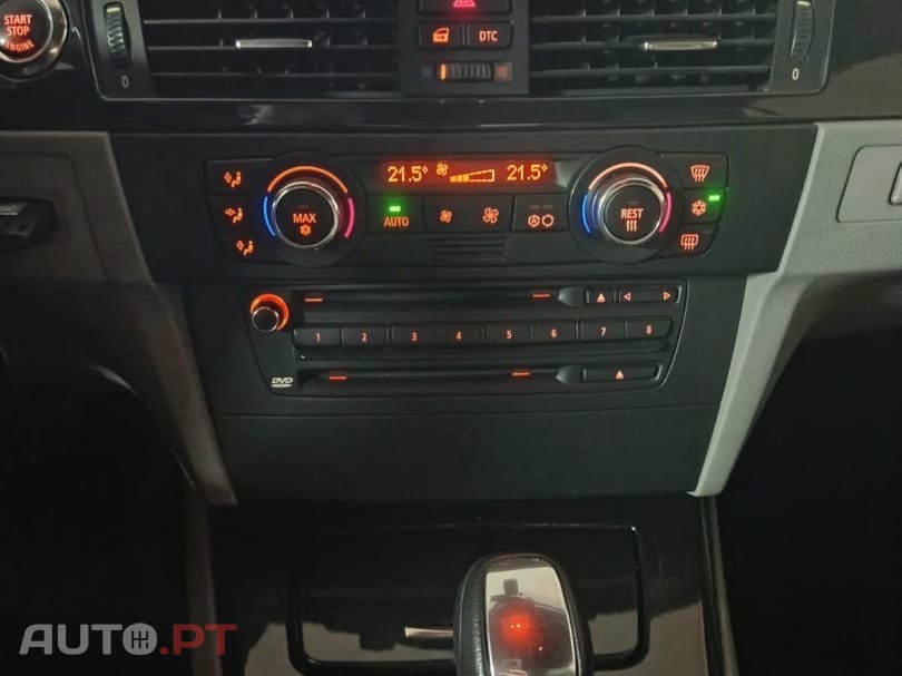 BMW 320 d Cabrio Auto — fotografia 28