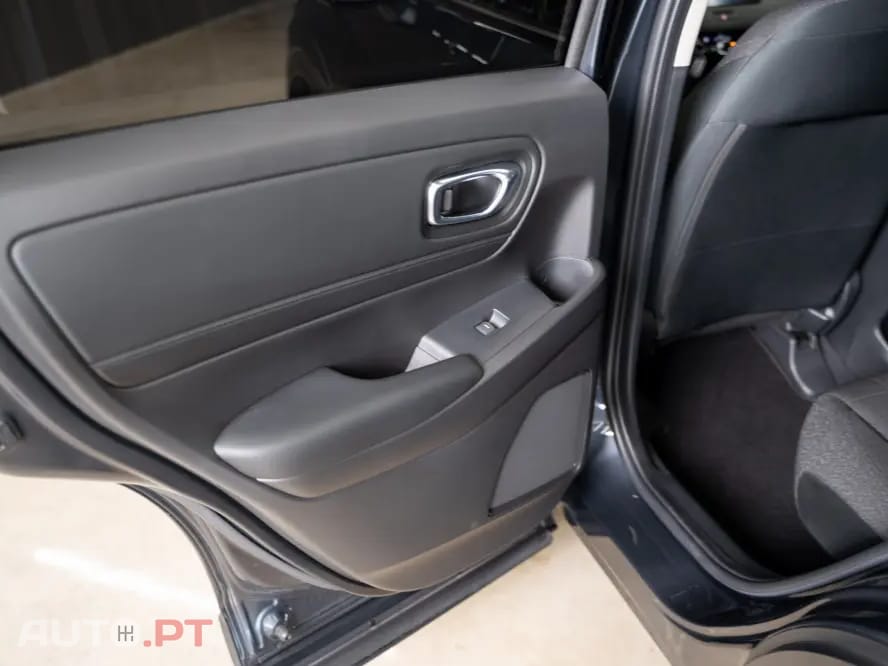 Honda HR-V 1.5 i-MMD e:HEV Elegance