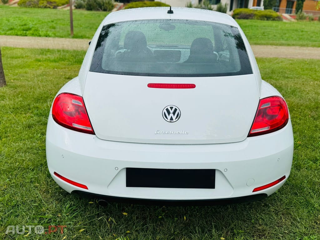 Volkswagen New Beetle VW New Beetle 1.6 TDi Design