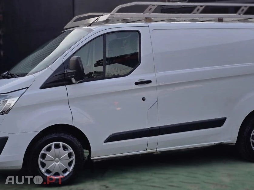 Ford Transit 270L1 2.2 TDCi H1LIMITED (T.NORMAL)