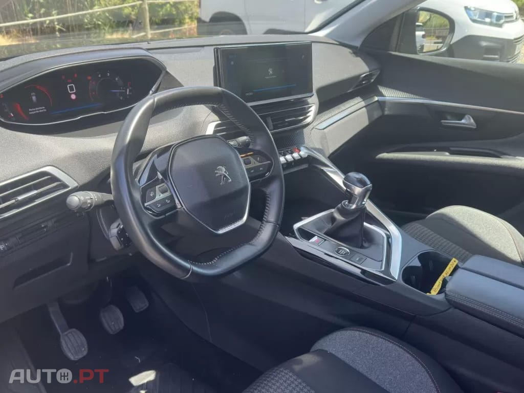 Peugeot 3008 1.5 BlueHDi Active Pack