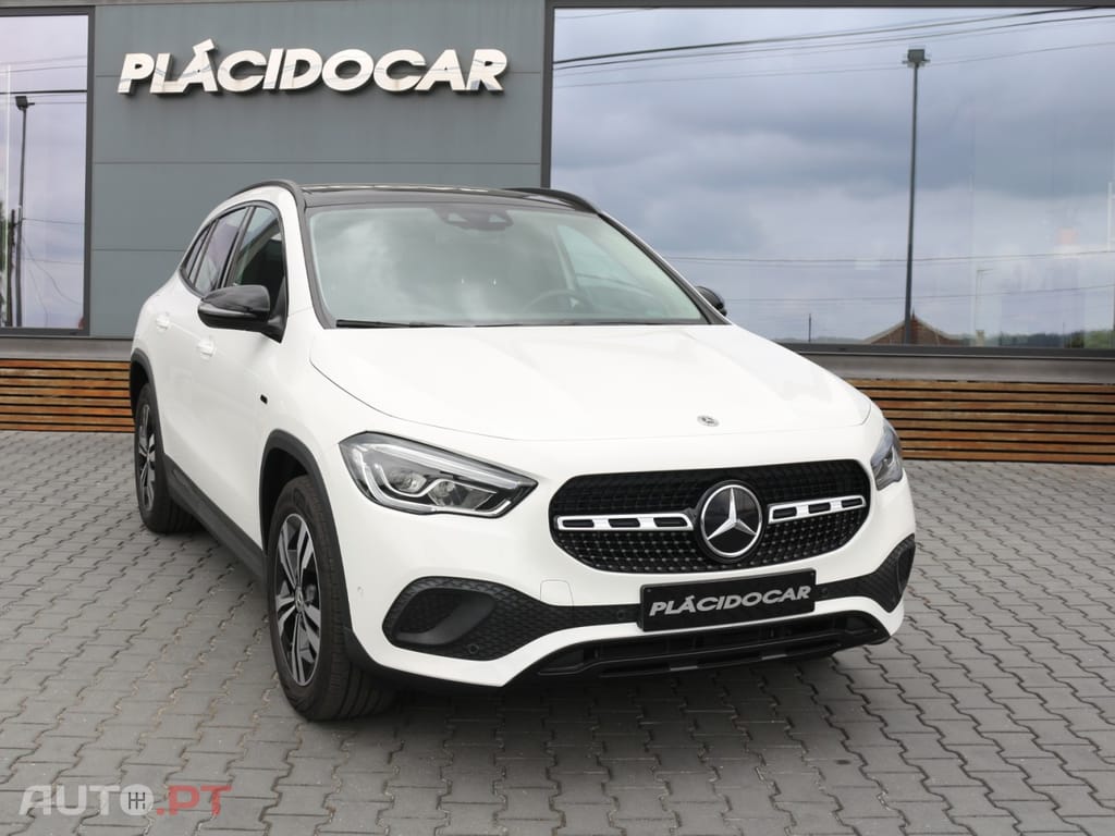 Mercedes-Benz GLA 250 e Progressive