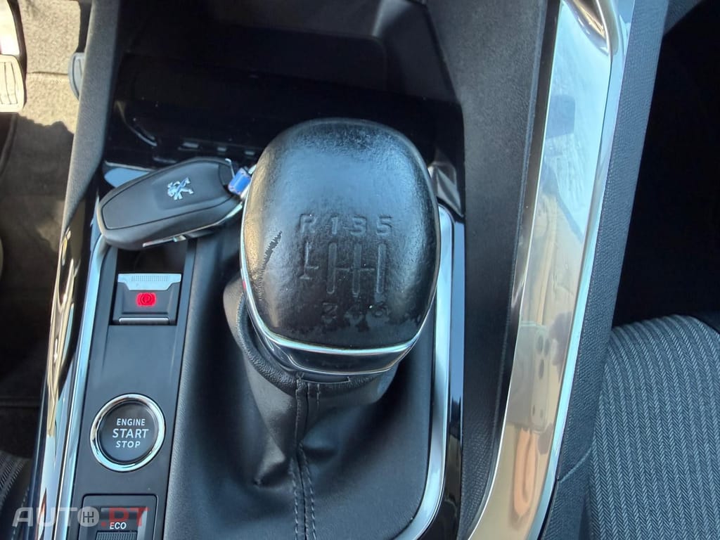 Peugeot 5008 1.5 BlueHDi Allure