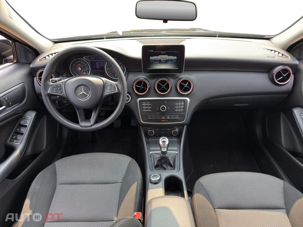 Mercedes-Benz GLA 180 (CDI) d