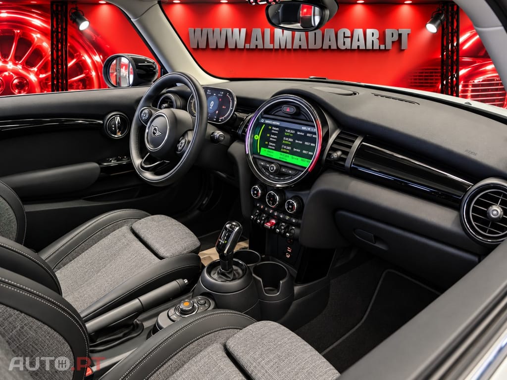 MINI Cooper Cooper Camden Edition Auto