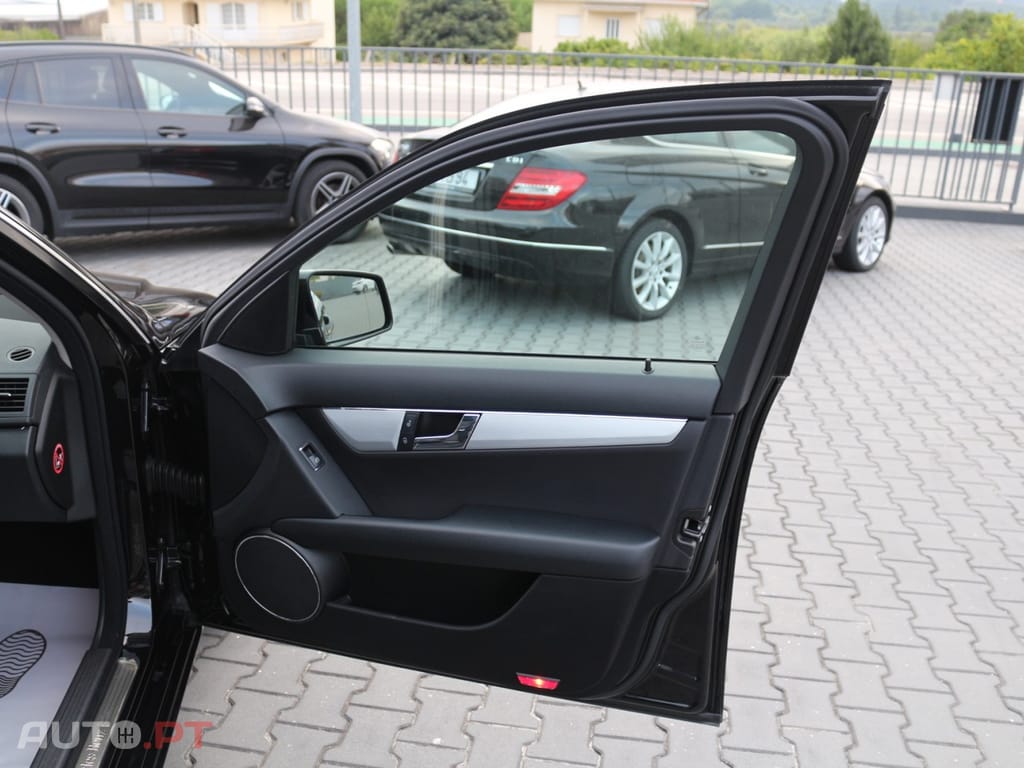 Mercedes-Benz C 250 CDi Avantgarde BlueEfficiency