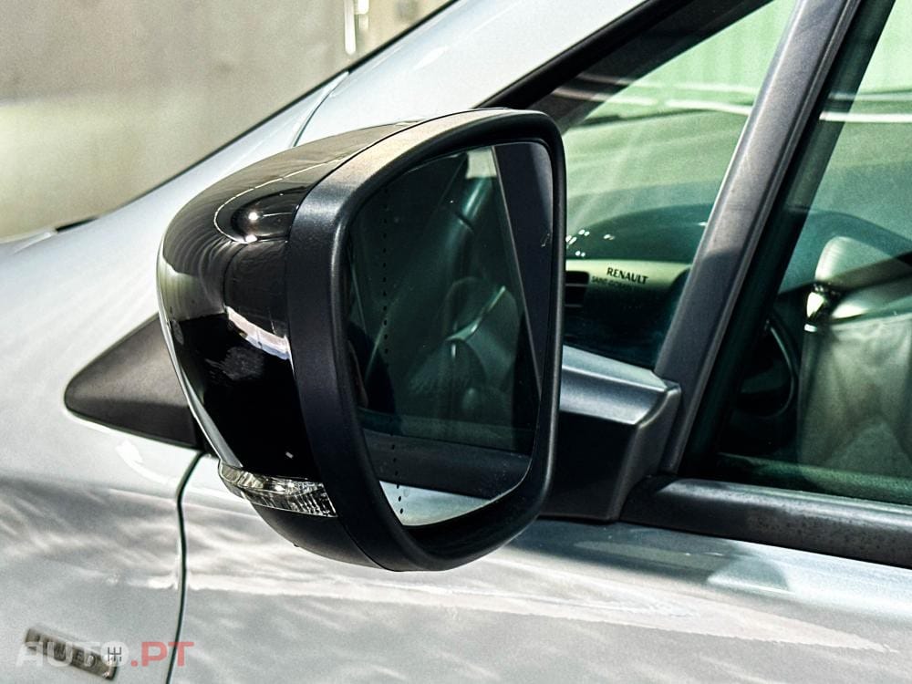 Renault Zoe Outro