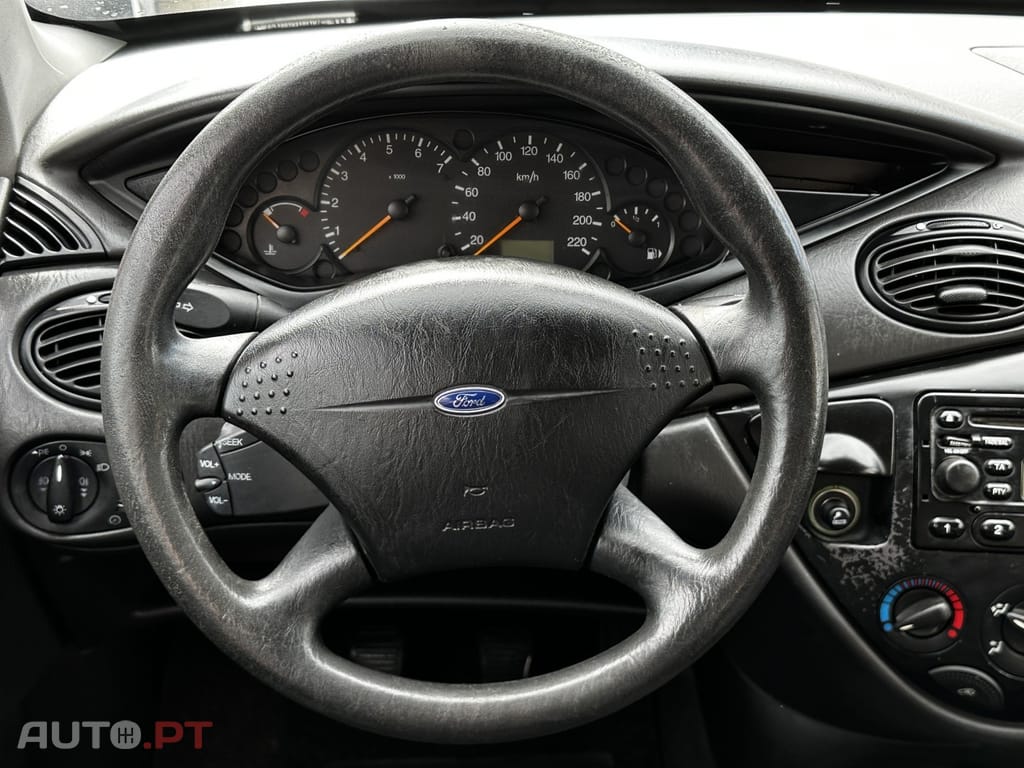 Ford Focus SW 1.4 Ambiente
