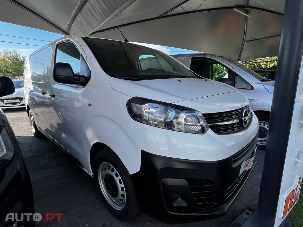 Opel Vivaro Longa