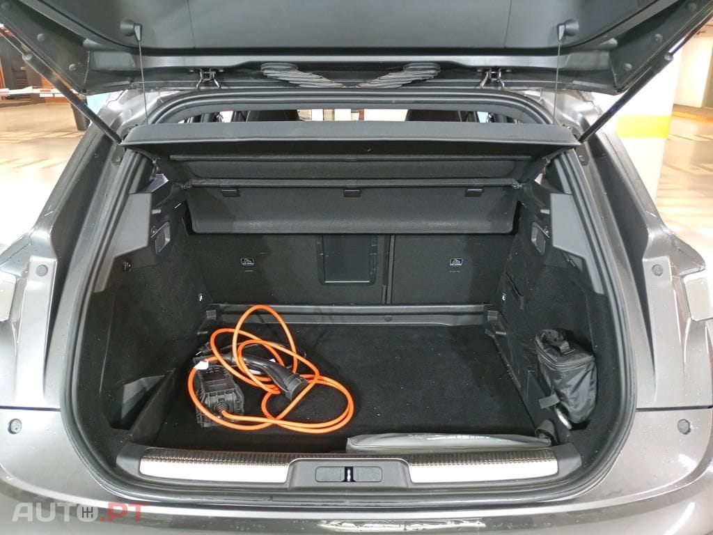 DS DS7 Crossback E-Tense Bastille+ EAT8