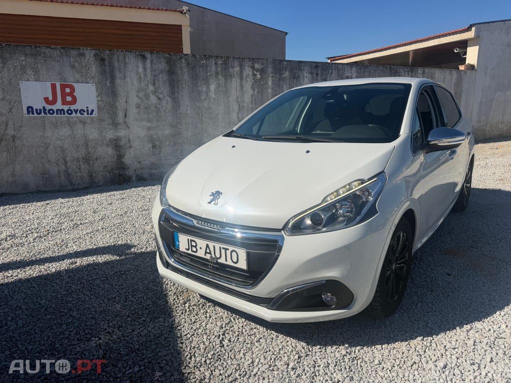 Peugeot 208 1.2 PureTech Allure
