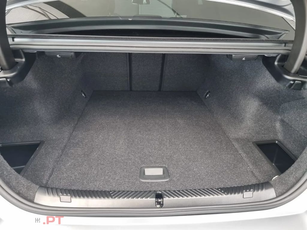 BMW i5 eDrive40 Pack Desportivo M Pro