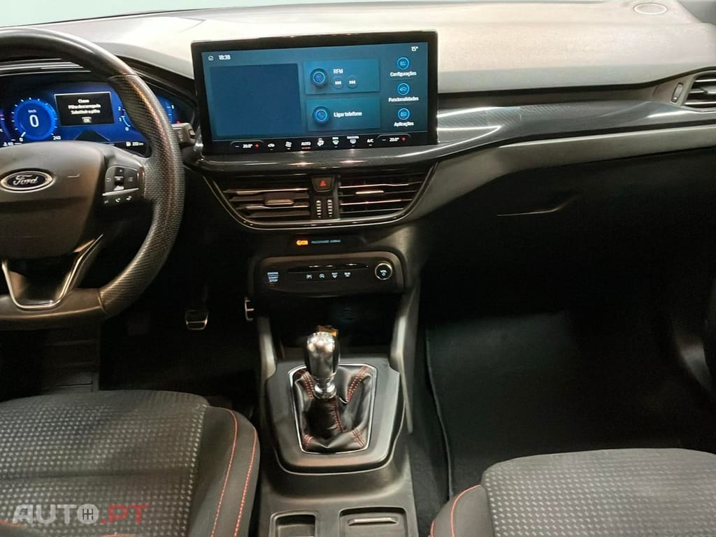 Ford Focus 1.0 EcoBoost MHEV ST-Line