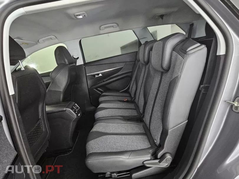 Peugeot 5008 1.5 BlueHDi Allure Baixo Consumo