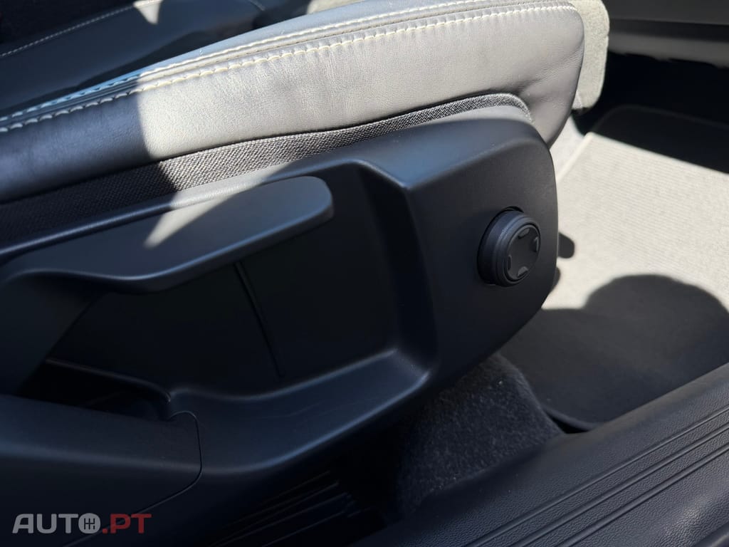 Volvo XC40 1.5 T4 PHEV R-Design