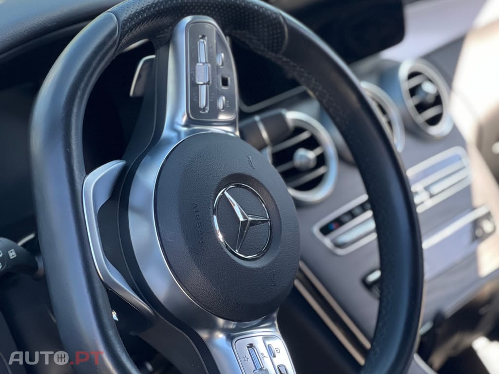 Mercedes-Benz C 300 e AMG Line