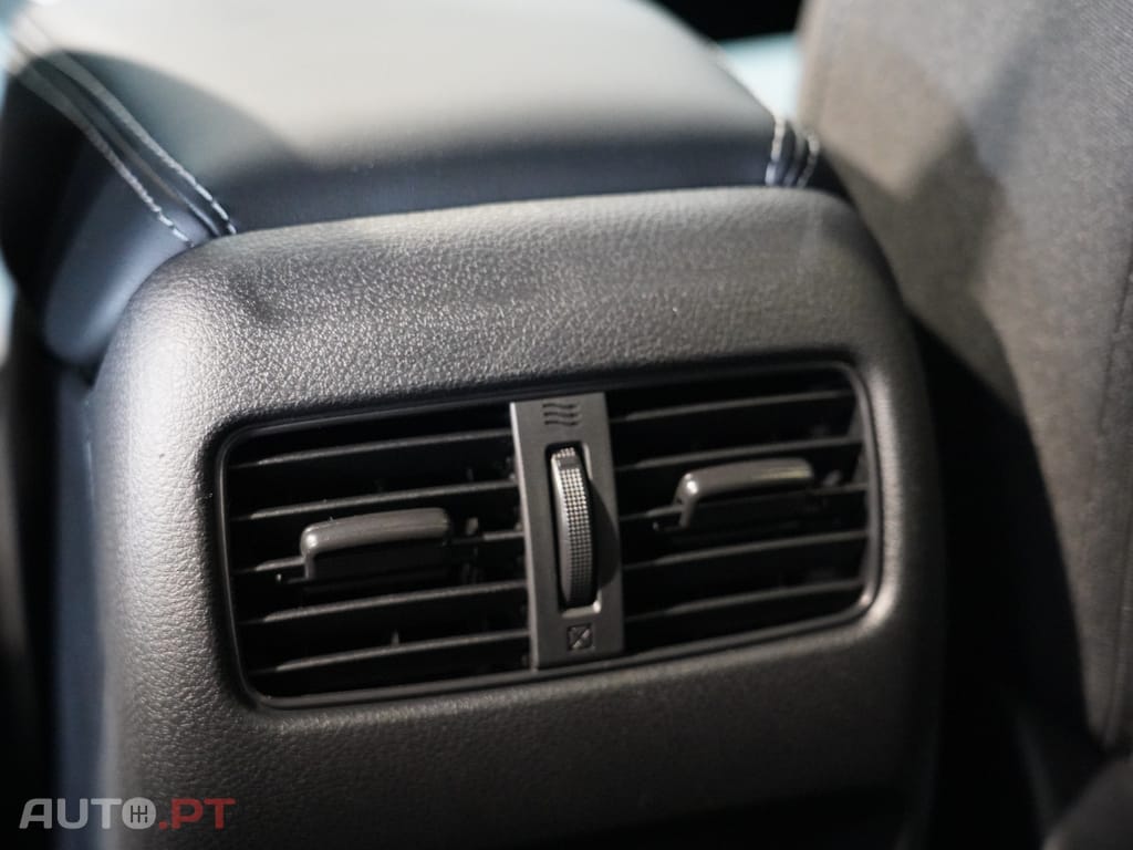 Nissan Qashqai 1.3 DIG-T N-Connecta LED+TT+SKY